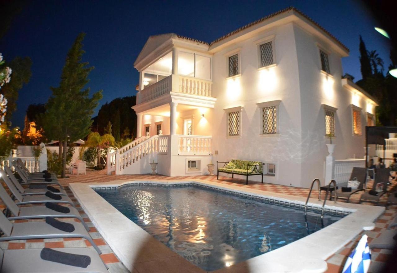 Villa Domus Vesta Marbella Bagian luar foto
