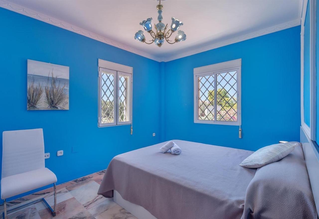Villa Domus Vesta Marbella Bagian luar foto