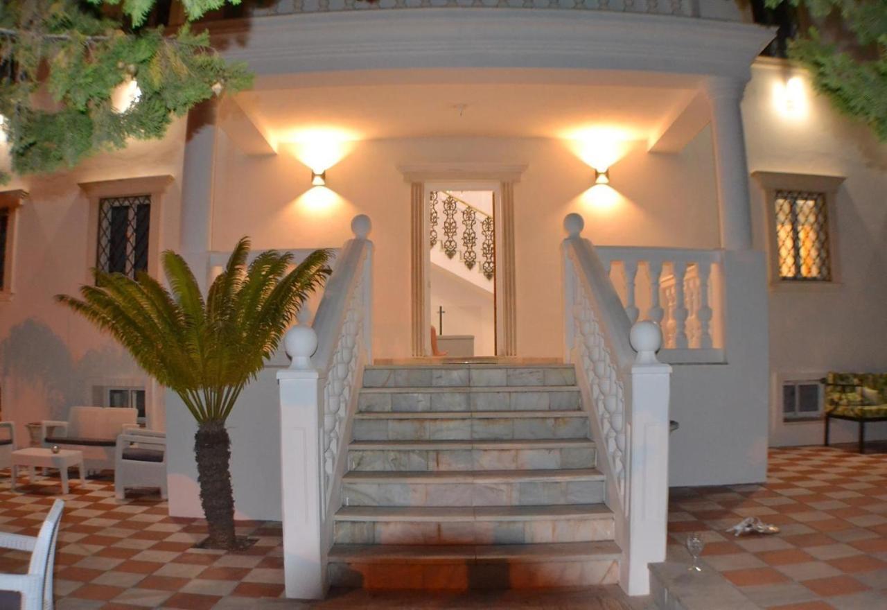 Villa Domus Vesta Marbella Bagian luar foto