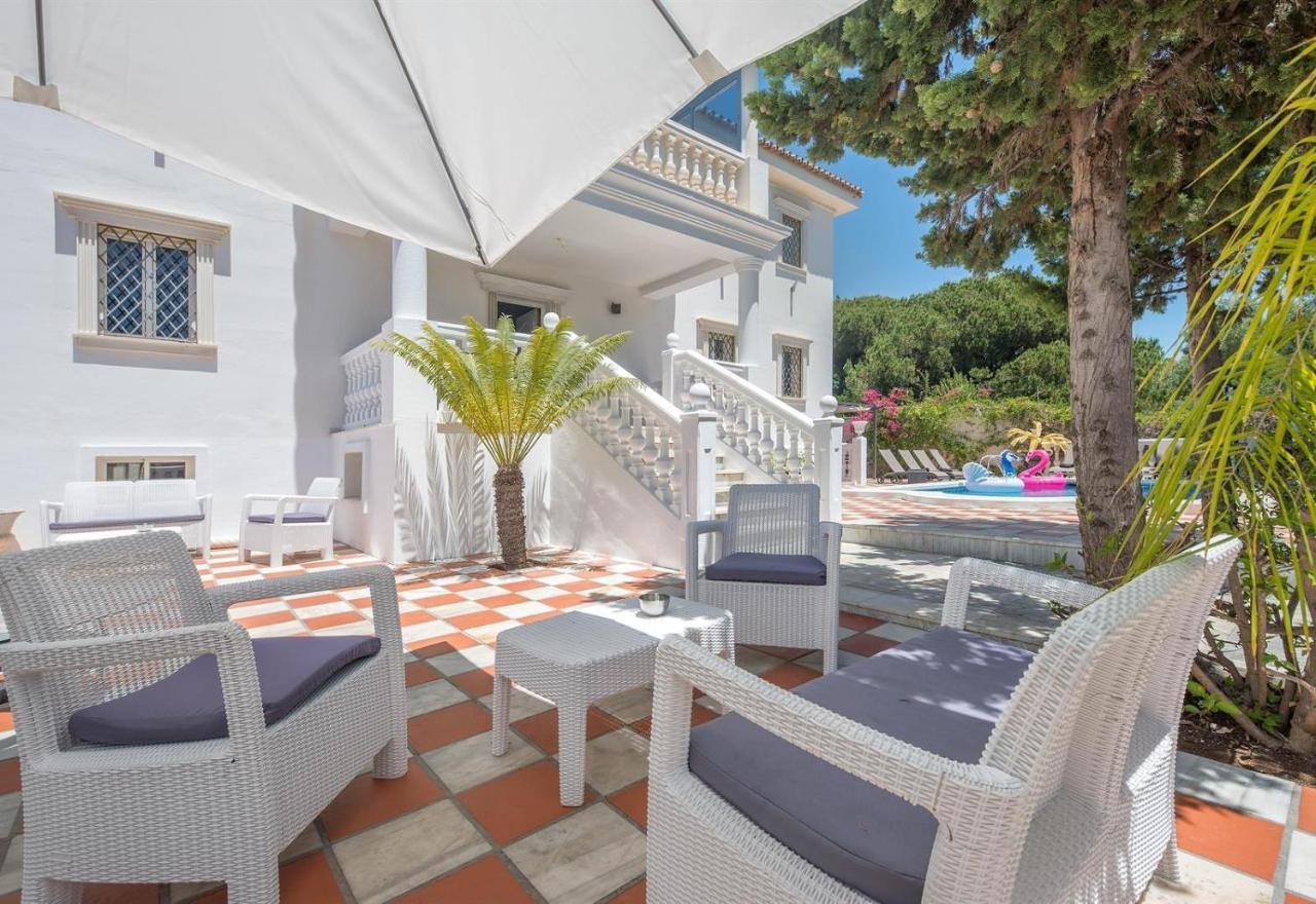 Villa Domus Vesta Marbella Bagian luar foto