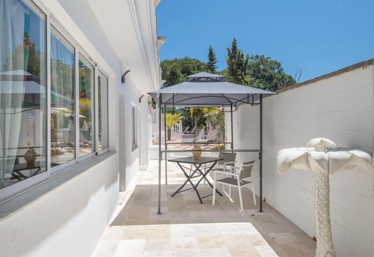 Villa Domus Vesta Marbella Bagian luar foto
