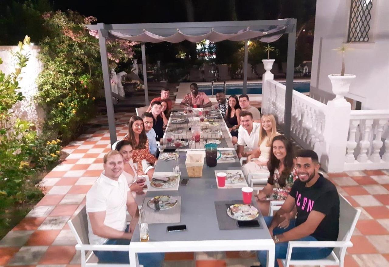 Villa Domus Vesta Marbella Bagian luar foto